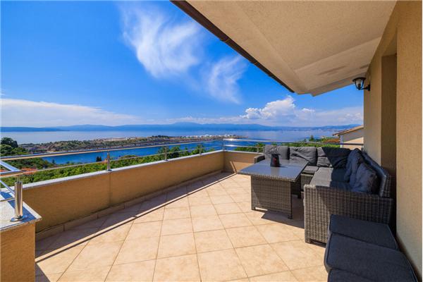 Apartment A1, for 6 persons