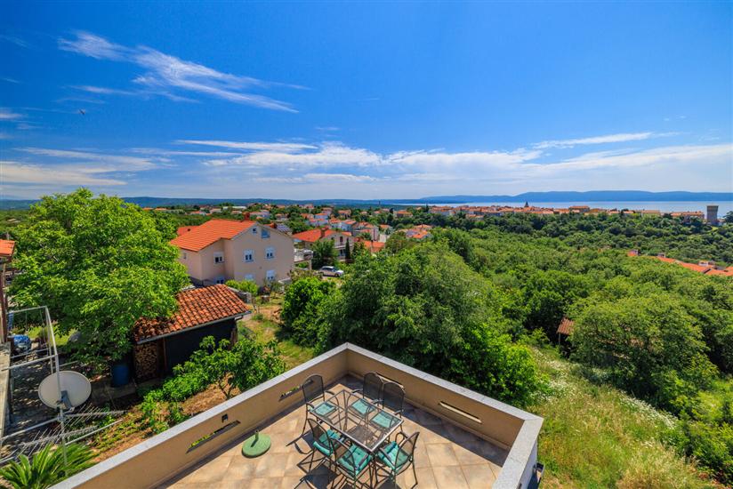 Apartment A1, for 6 persons