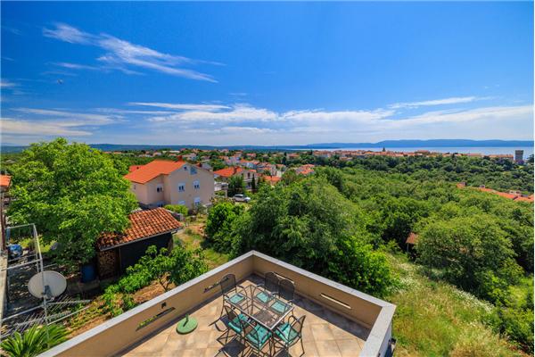 Apartment A1, for 6 persons