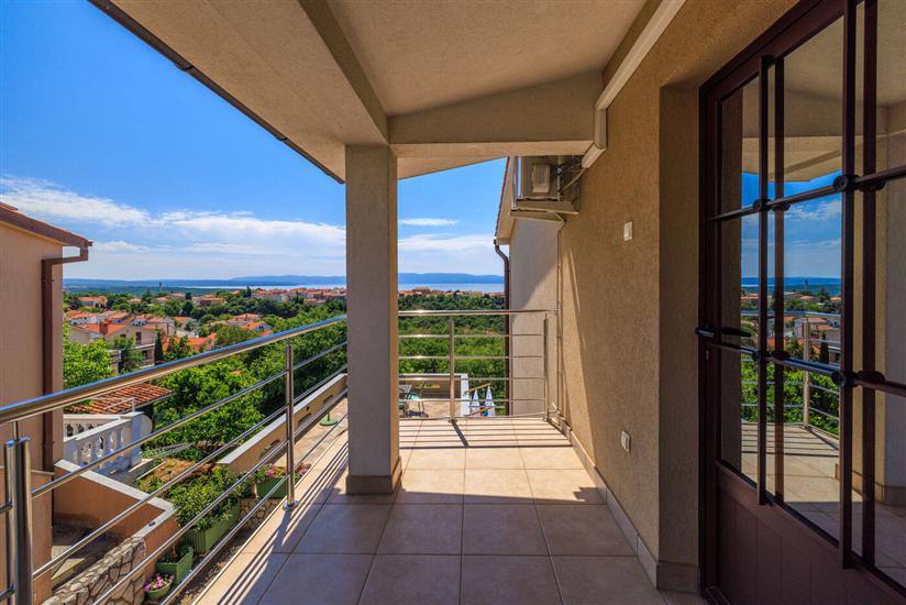 Apartment A1, for 6 persons