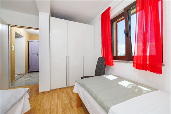 Apartment A2, for 4 persons
