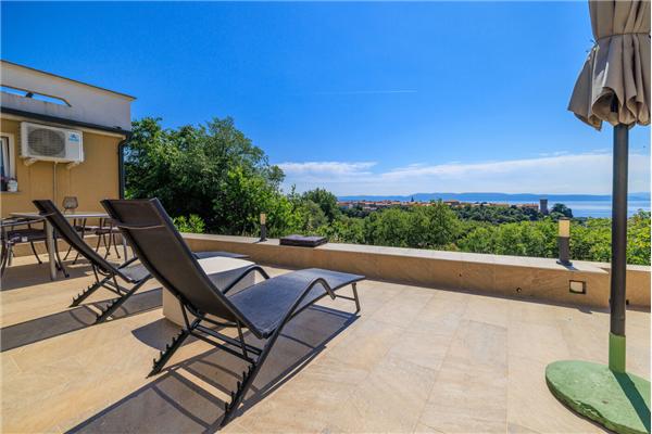 Apartment A2, for 4 persons