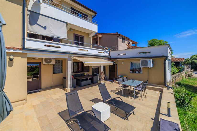 Apartment A2, for 4 persons