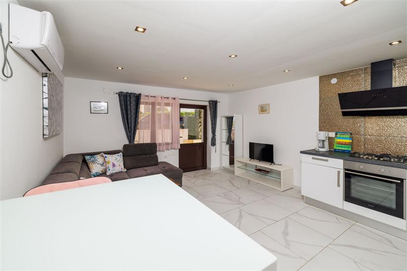 Apartment A3, for 3 persons