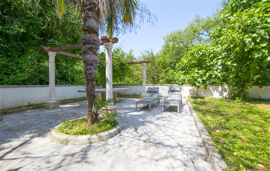 Apartment A1, for 5 persons