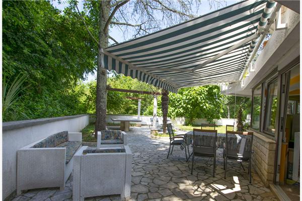 Apartment A1, for 5 persons