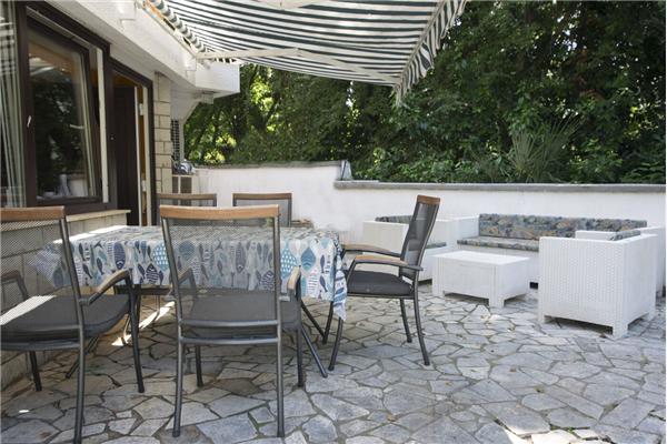 Apartment A1, for 5 persons