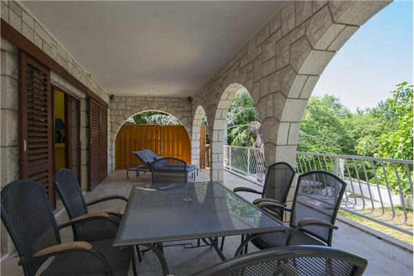 Apartment A2, for 6 persons