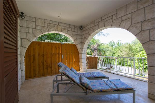 Apartment A2, for 6 persons