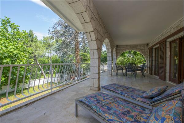 Apartment A2, for 6 persons