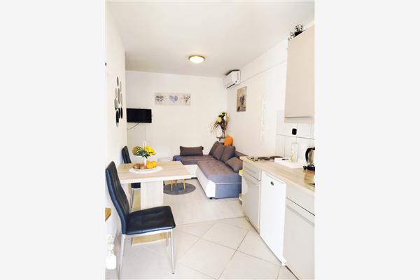 Apartment A1, for 2 persons