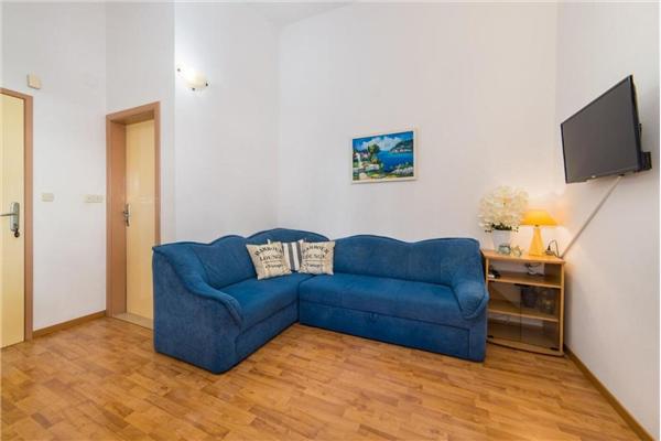Apartment A1, for 6 persons