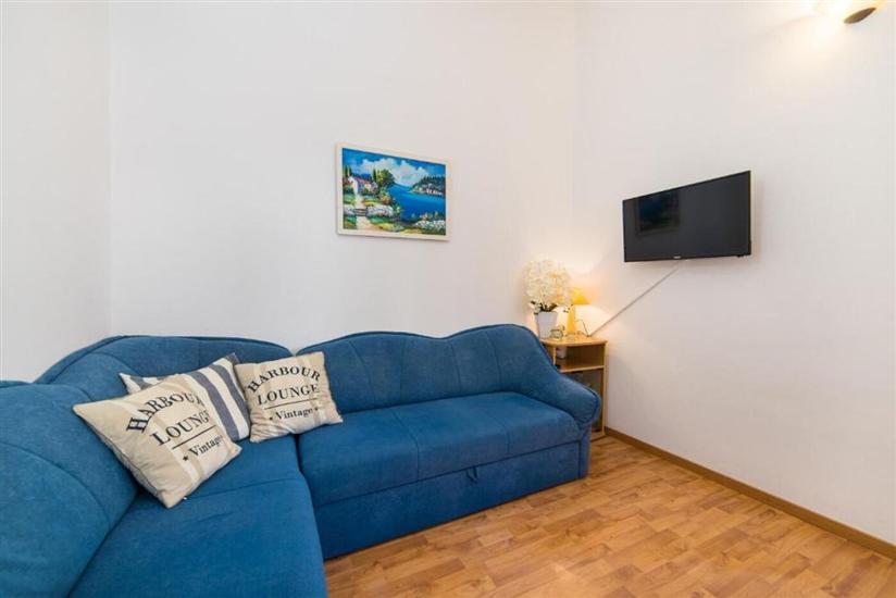 Apartment A1, for 6 persons