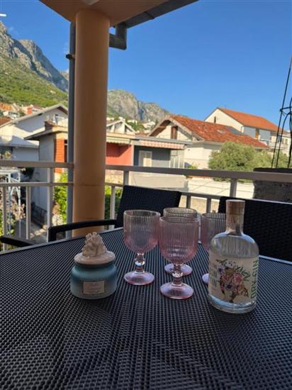 Apartment A1, for 6 persons