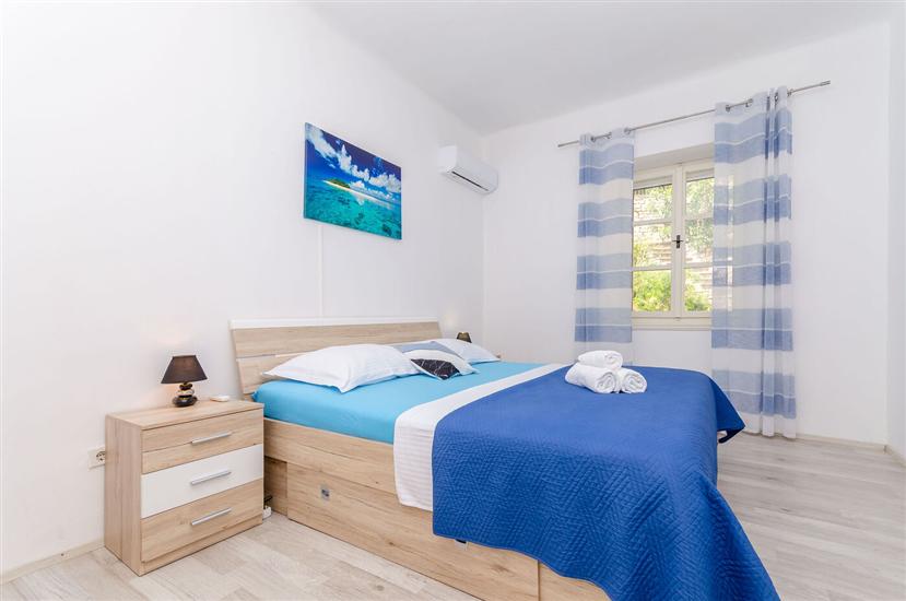 Apartment A1, for 8 persons