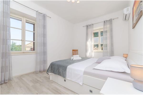 Apartment A1, for 8 persons