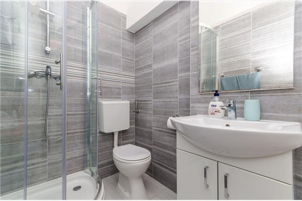 Apartment A1, for 8 persons