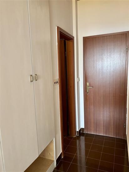 Room S1, for 2 persons