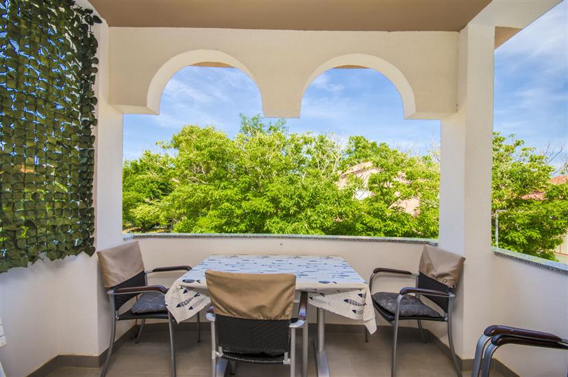 Apartment A2, for 4 persons