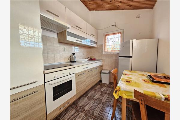 Apartment A6, for 4 persons