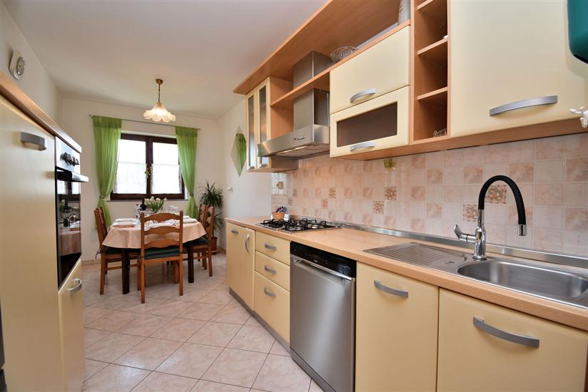 Apartment A1, for 6 persons