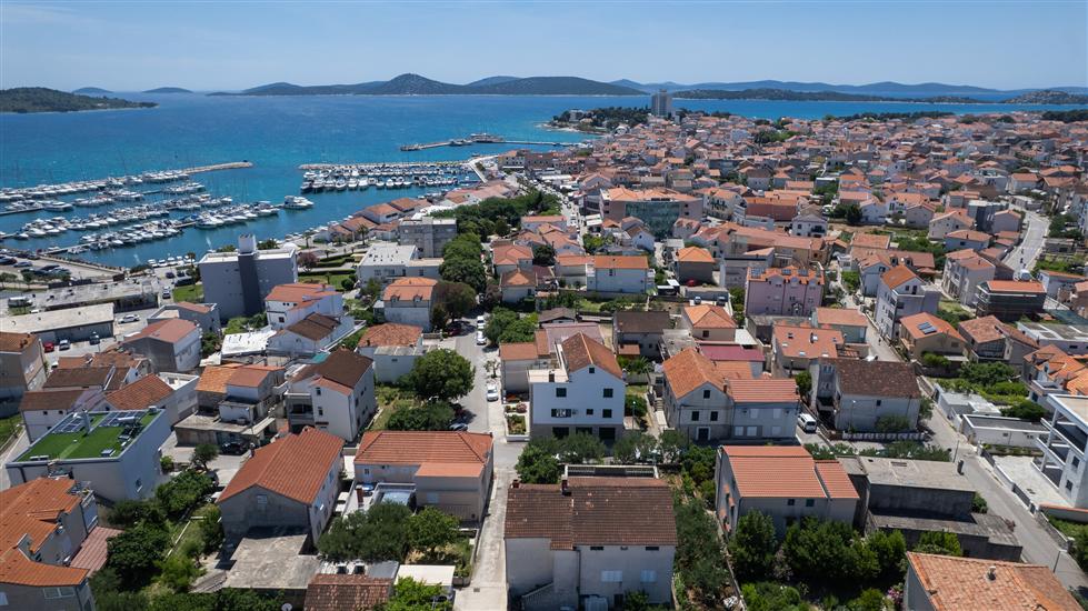 Apartment Goran center