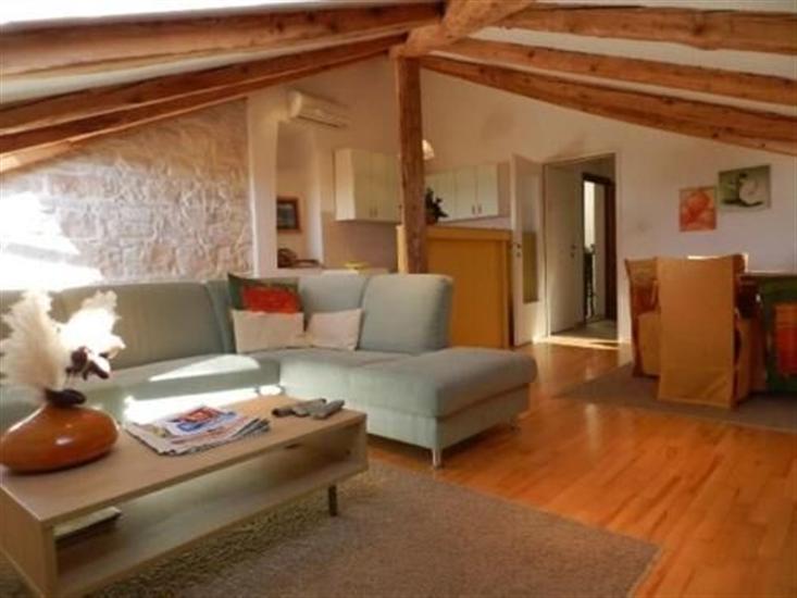 Apartment A2, for 5 persons