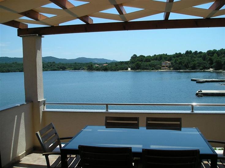 Apartments Ivo