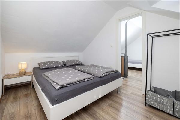 House K1, for 5 persons