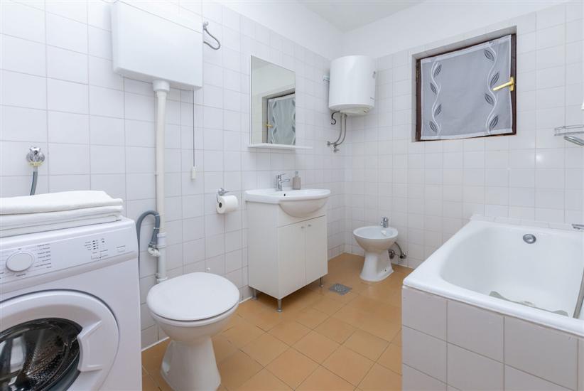 Apartment A1, for 4 persons