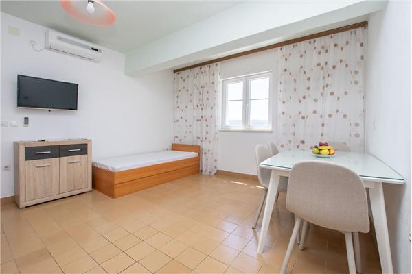 Apartment A1, for 4 persons