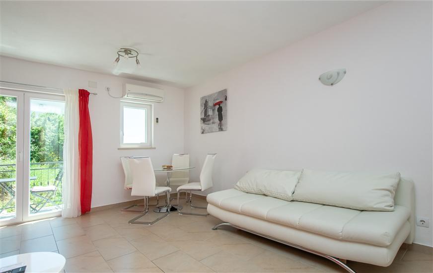 Apartment A2, for 4 persons