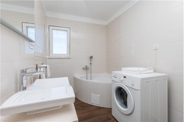 Apartment A5, for 4 persons