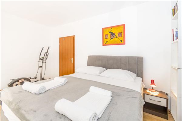 Apartment A1, for 6 persons