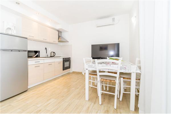 Apartment A2, for 4 persons