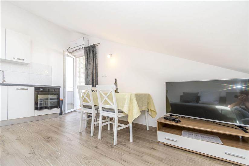 Apartment A5, for 3 persons