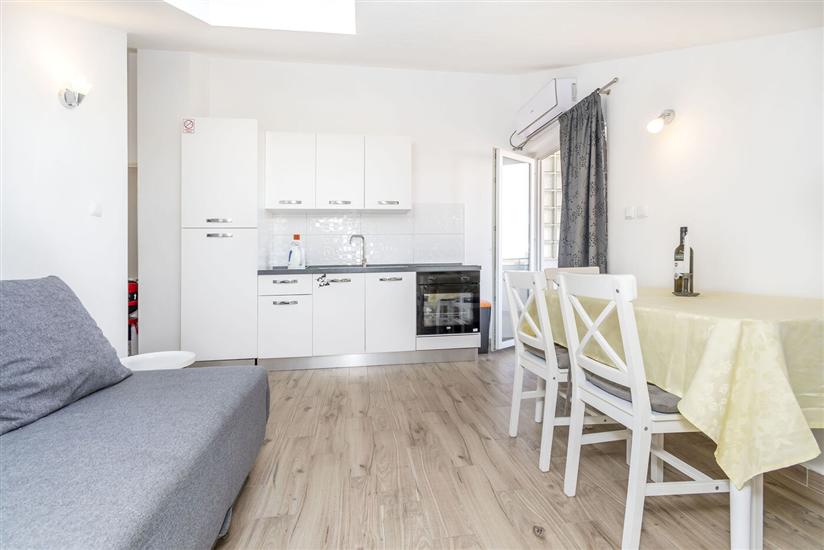 Apartment A5, for 3 persons