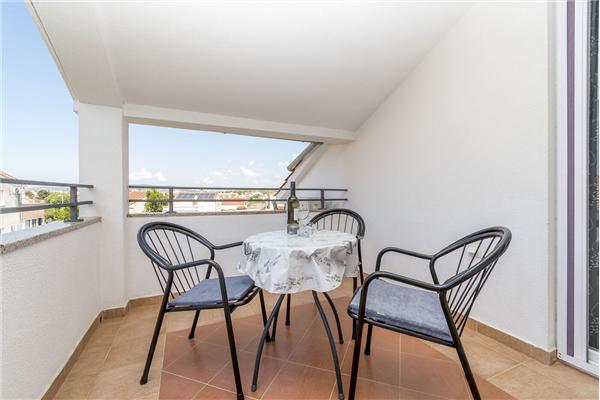 Apartment A5, for 3 persons