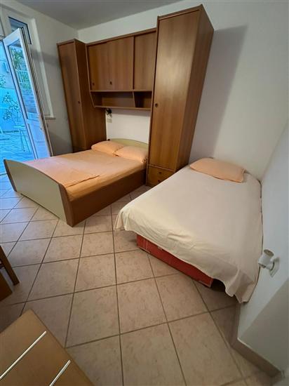 Apartment A1, for 7 persons