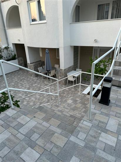 Apartment A1, for 7 persons