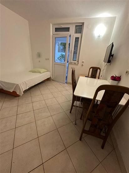 Apartment A1, for 7 persons