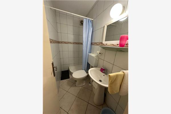 Apartment A1, for 7 persons