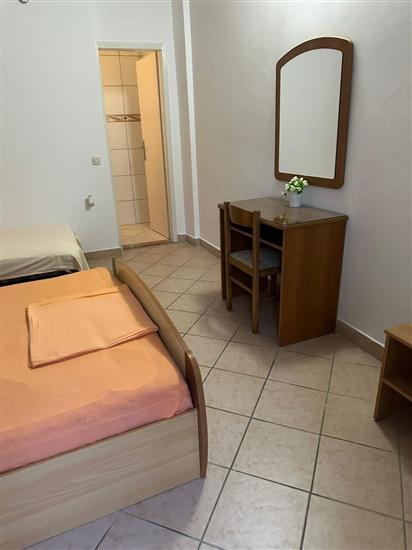 Apartment A1, for 7 persons