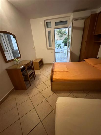 Apartment A1, for 7 persons