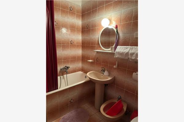 Apartment A5, for 4 persons