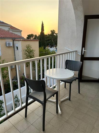 Apartment A5, for 4 persons