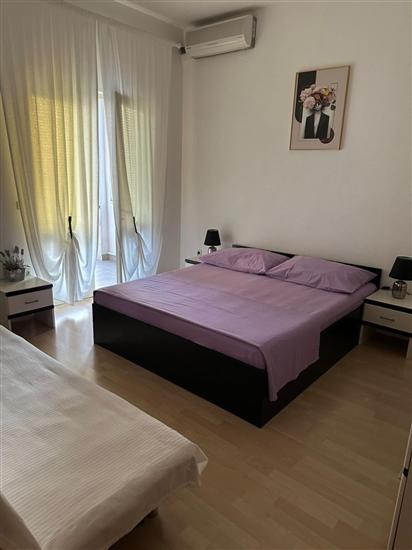Apartment A5, for 4 persons