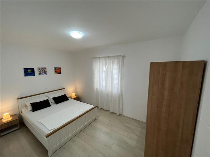 Apartment A1, for 3 persons