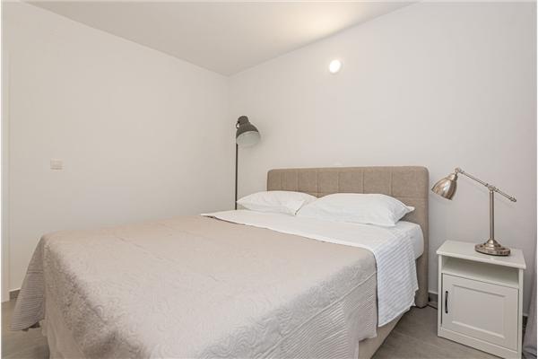 Apartment A2, for 6 persons