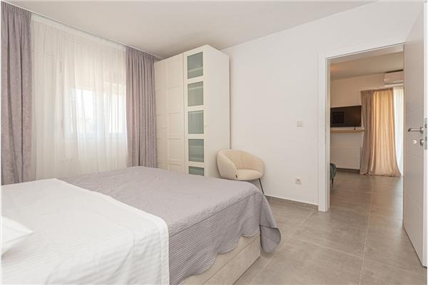 Apartment A2, for 6 persons